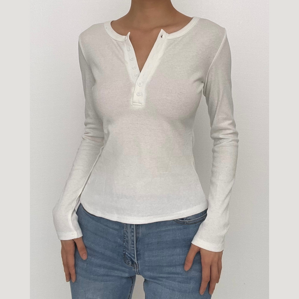 Ribbed solid long sleeve button crewneck top